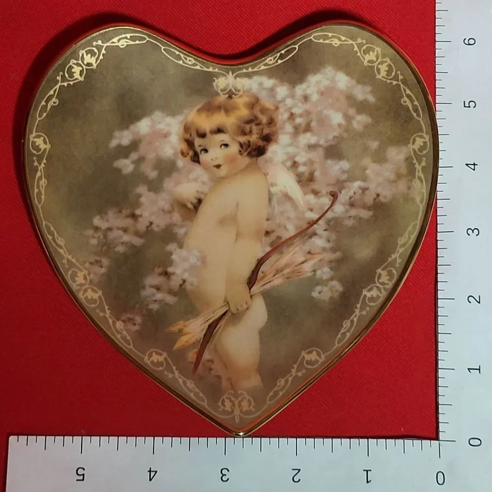 Vintage Bradford Exchange Little Sweetheart Decorative Plate 1997